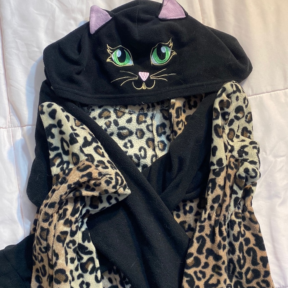 French Jenny girls/women’s cheetah print cat onesie, zip-up, hoodie with ears